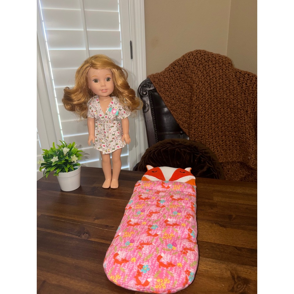 American Girl WellieWishers Willa Doll 14.5" Hospital Gown & Fox Sleeping Bag
